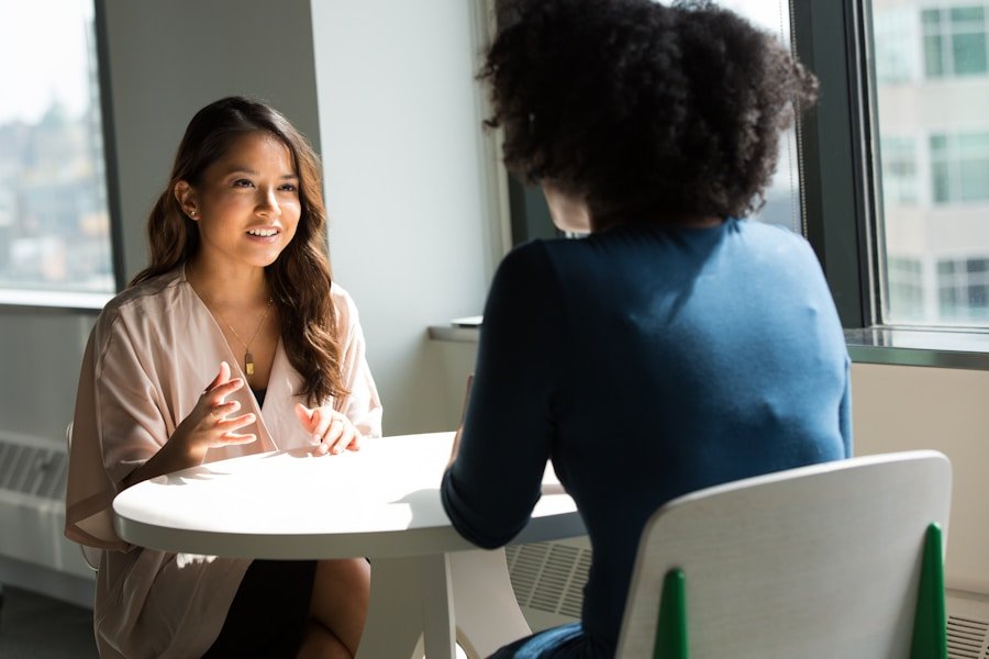 Photo Interview consultant